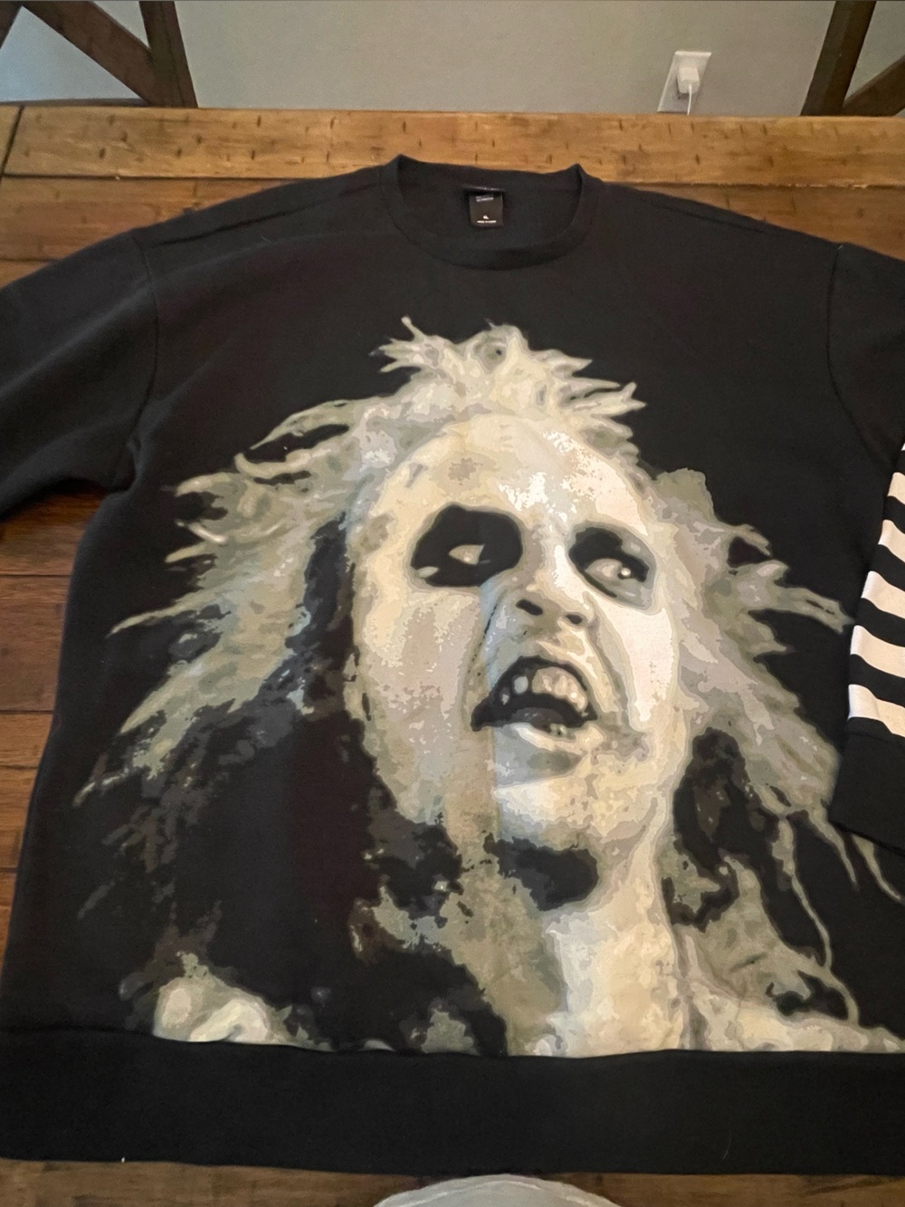 Beetlejuice Jumbo Portrait Stripe Twofer Sweatshirt Hot Topic Size XL
